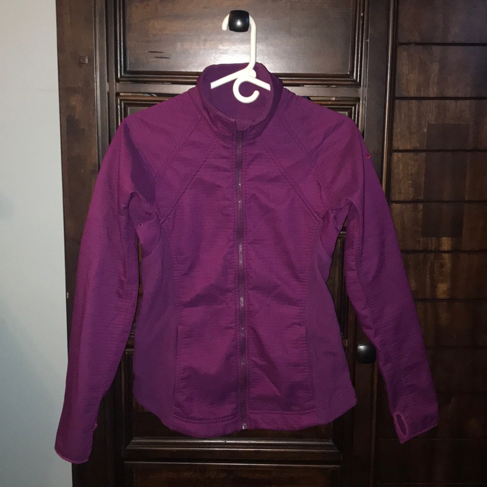 Nike fit therma